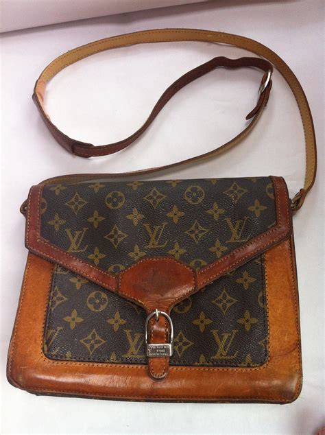 louis vuitton crossbody bag vintage|older style Louis Vuitton bags.